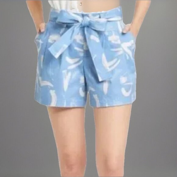 Light Blue & White High-Rise Pleated Shorts with Tie Belt, Size 4, 2 Pockets, Co - Picture 3 of 11
